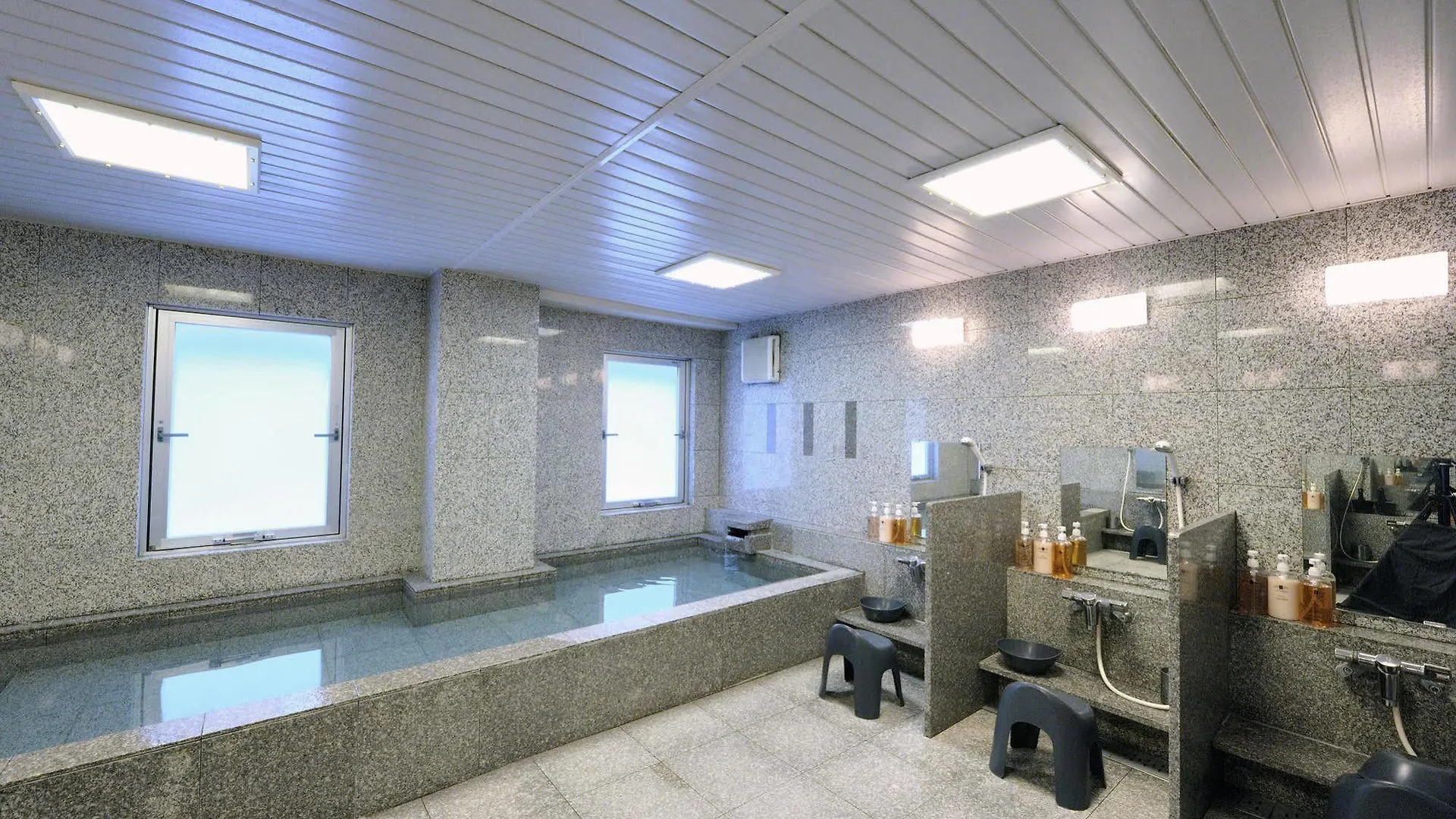 Hotel Hokke Inn Hatchobori Tokyo 2*,  Japan